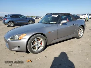 2000 Honda S2000 with VIN JHMAP1140YT000239, listed as a Copart auction lot 89327695 with 43,521 mi miles and Salvage Title. Bid and sale history available at DreamBid. Image 1.