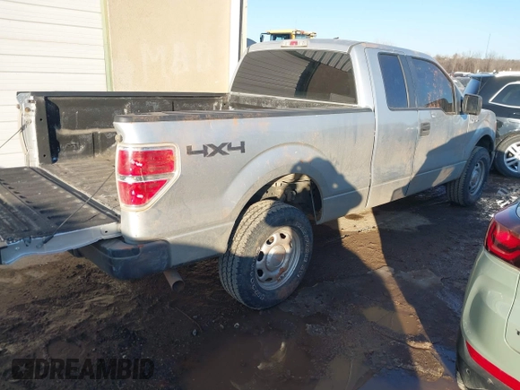 2012 Ford F-150 XL with VIN 1FTFX1EF5CFB27353, listed as a IAAI auction lot 41617984 with 219,875 mi miles. Bid and sale history available at carsss.com. Image 4.