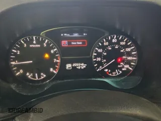 2014 Nissan Pathfinder S with VIN 5N1AR2MM5EC711181, listed as a IAAI auction lot 42665593 with 205,546 mi miles and . Bid and sale history available at DreamBid. Image 9.