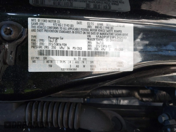 2015 Ford Focus SE with VIN 1FADP3F21FL262033, listed as a IAAI auction lot 41521714 with 101,890 mi miles. Bid and sale history available at carsss.com. Image 9.