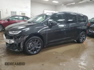 2022 Chrysler Pacifica Limited with VIN 2C4RC3GGXNR148639, listed as a Copart auction lot 73051104 with 36,468 mi miles and Salvage title. Bid and sale history available at DreamBid. Image 1.