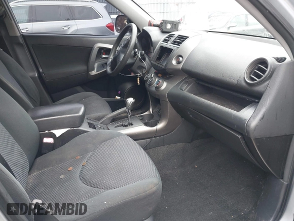 2011 Toyota RAV4 Sport with VIN JTMRF4DV6B5043105, listed as a IAAI auction lot 41546015 with 157,760 mi miles. Bid and sale history available at carsss.com. Image 5.