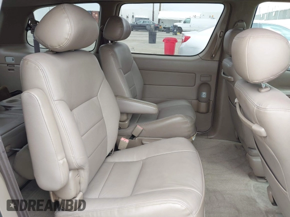 2002 Toyota Sienna LE with VIN 4T3ZF13C92U469670, listed as a IAAI auction lot 42141259 with 222,299 mi miles and . Bid and sale history available at DreamBid. Image 8.