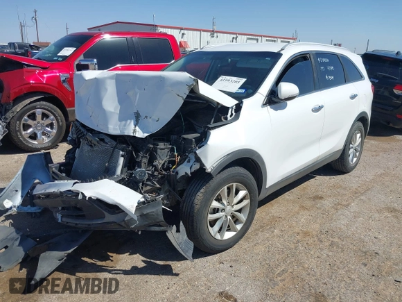 2017 Kia Sorento LX z VIN 5XYPG4A34HG250888, wystawiony jako IAAI lot #41993205 z przebiegiem 58 317 mil mil oraz . Historia ofert i sprzedaży dostępna na DreamBid. Obrazek 17.