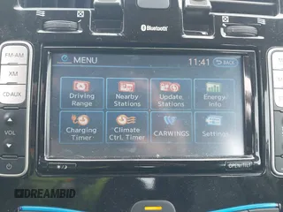 2013 Nissan LEAF SL z VIN 1N4AZ0CP5DC403887, wystawiony jako IAAI lot #42141239 z przebiegiem 55 420 mil mil oraz . Historia ofert i sprzedaży dostępna na DreamBid. Obrazek 18.