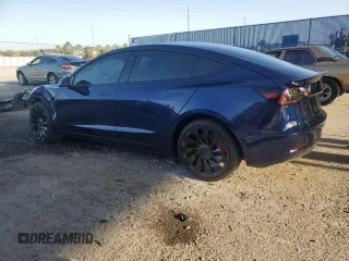 2023 Tesla Model 3 Performance z VIN 5YJ3E1EC5PF634178, wystawiony jako Copart lot #52530845 z przebiegiem 22 618 mil mil oraz Szkoda całkowita • Salvage title. Historia ofert i sprzedaży dostępna na DreamBid. Obrazek 2.