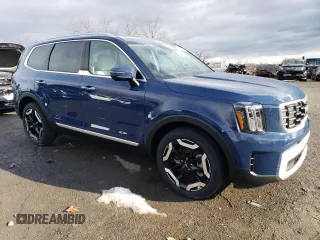 2025 Kia Telluride S with VIN 5XYP64GC4SG571265, listed as a Copart auction lot 83986074 with 9 mi miles and Salvage Title. Bid and sale history available at DreamBid. Image 4.