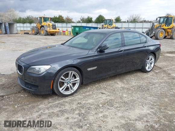 2014 BMW 7 Series 740Li with VIN WBAYE4C56ED138397, listed as a IAAI auction lot 41726117 with 116,291 mi miles. Bid and sale history available at carsss.com. Image 17.