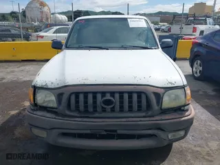 2002 Toyota Tacoma with VIN 5TENL42N22Z067814, listed as a IAAI auction lot 41839951 with 265,476 mi miles. Bid and sale history available at carsss.com. Image 6.