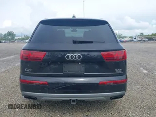 2017 Audi Q7 Premium Plus z VIN WA1LAAF71HD002374, wystawiony jako IAAI lot #42257820 z przebiegiem 111 527 mil mil oraz . Historia ofert i sprzedaży dostępna na DreamBid. Obrazek 17.