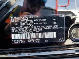 2024 Subaru Solterra Premium z VIN JTMABABA0RA063942, wystawiony jako Copart lot #53784865 z przebiegiem 9509 mil mil oraz Nie do naprawy. Historia ofert i sprzedaży dostępna na DreamBid. Obrazek 13.