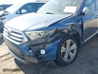 2012 Toyota Highlander Limited with VIN 5TDYK3EH0CS080754, listed as a IAAI auction lot 41657486 with 185,119 mi miles. Bid and sale history available at carsss.com. Image 6.