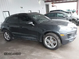 2018 Porsche Macan with VIN WP1AA2A55JLB15571, listed as a IAAI auction lot 41720835 with 63,770 mi miles. Bid and sale history available at carsss.com. Image 13.