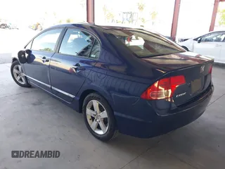 2008 Honda Civic LX z VIN 1HGFA16538L095147, wystawiony jako IAAI lot #42175033 z przebiegiem 287 112 mil mil oraz . Historia ofert i sprzedaży dostępna na DreamBid. Obrazek 3.