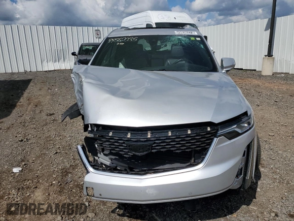 2020 Cadillac XT6 AWD Premium Luxury z VIN 1GYKPDRS0LZ122836, wystawiony jako Copart lot #49836373 z przebiegiem Nie podano mil oraz . Historia ofert i sprzedaży dostępna na DreamBid. Obrazek 5.
