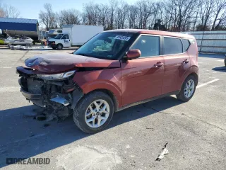 2021 Kia Soul S with VIN KNDJ23AU5M7789762, listed as a Copart auction lot 42638395 with 51,837 mi miles and Salvage Title. Bid and sale history available at carsss.com. Image 1.