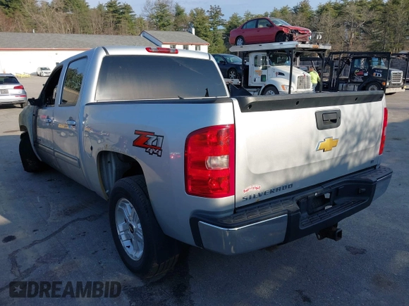 2013 Chevrolet Silverado 1500 LT with VIN 3GCPKSE74DG363736, listed as a IAAI auction lot 39133853 with 1 mi miles. Bid and sale history available at carsss.com. Image 3.