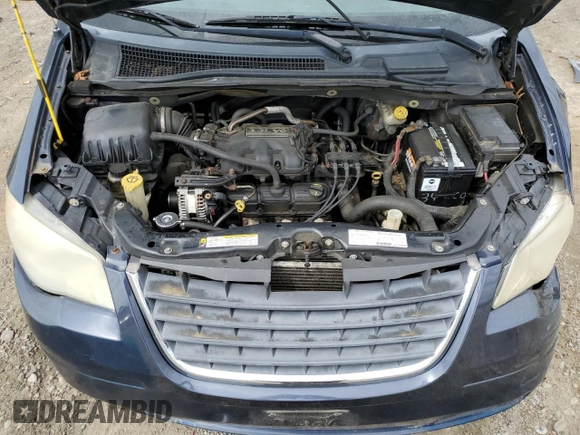 2008 Chrysler Town & Country LX with VIN 2A8HR44H88R102978, listed as a Copart auction lot 50773705 with 230,922 mi miles and Salvage Title. Bid and sale history available at carsss.com. Image 14.