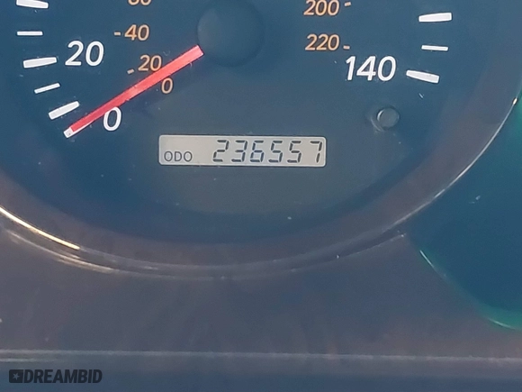 2003 Toyota Highlander with VIN JTEHF21A430153629, listed as a IAAI auction lot 41334411 with 236,557 mi miles. Bid and sale history available at carsss.com. Image 15.