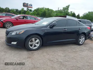 2015 Kia Optima LX z VIN 5XXGM4A70FG517585, wystawiony jako IAAI lot #42193594 z przebiegiem 155 118 mil mil oraz . Historia ofert i sprzedaży dostępna na DreamBid. Obrazek 14.