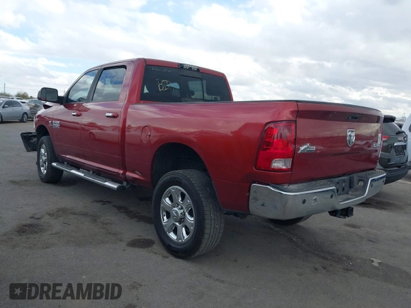 2015 Ram 2500 Outdoorsman with VIN 3C6UR5DL2FG507809, listed as a IAAI auction lot 41412056 with 114,330 mi miles. Bid and sale history available at carsss.com. Image 3.