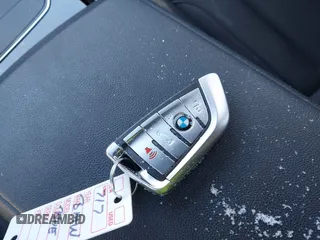 2019 BMW 3 Series 330i xDrive with VIN WBA5R7C59KAJ82495, listed as a IAAI auction lot 41597332 with 79,192 mi miles. Bid and sale history available at carsss.com. Image 11.