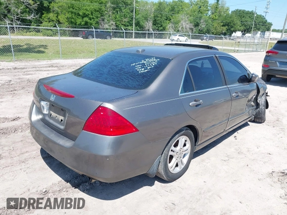 2006 Honda Accord EX-L z VIN 1HGCM56876A157587, wystawiony jako IAAI lot #39181913 z przebiegiem 354 500 mil mil oraz . Historia ofert i sprzedaży dostępna na DreamBid. Obrazek 4.