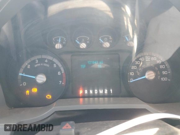 2013 Ford F-250 XL with VIN 1FT7W2B61DEB63274, listed as a Copart auction lot 54509595 with 121,843 mi miles and Salvage title. Bid and sale history available at DreamBid. Image 9.