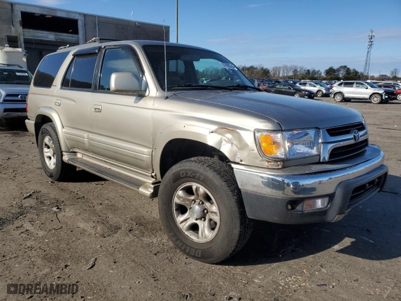 2001 Toyota 4Runner Limited with VIN JT3HN87R310335346, listed as a Copart auction lot 47892215 with 294,668 mi miles and Clean Title. Bid and sale history available at carsss.com. Image 4.