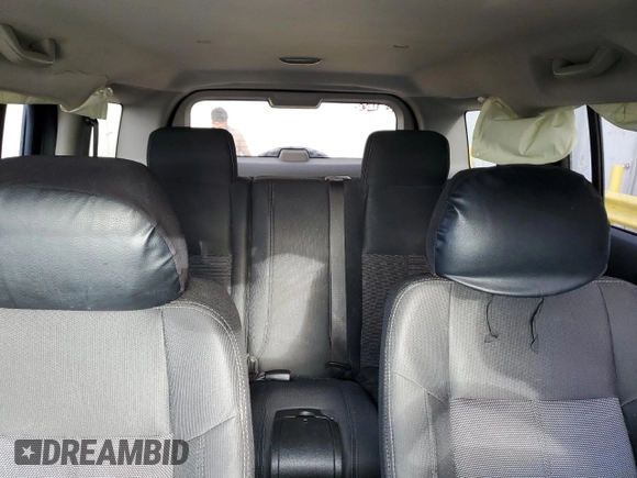2009 Hummer H3 SUV Luxury with VIN 5GTEN13E098101728, listed as a Copart auction lot 87084234 with 284,893 mi miles and Salvage Title. Bid and sale history available at carsss.com. Image 10.