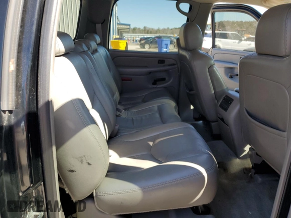 2005 Chevrolet Suburban LT with VIN 1GNFK16Z05J102150, listed as a Copart auction lot 46574355 with 268,251 mi miles and Salvage title. Bid and sale history available at DreamBid. Image 11.