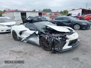 2023 Chevrolet Corvette 3LT z VIN 1G1YC3D45P5501724, wystawiony jako IAAI lot #42046766 z przebiegiem 11 217 mil mil oraz . Historia ofert i sprzedaży dostępna na DreamBid. Obrazek 1.