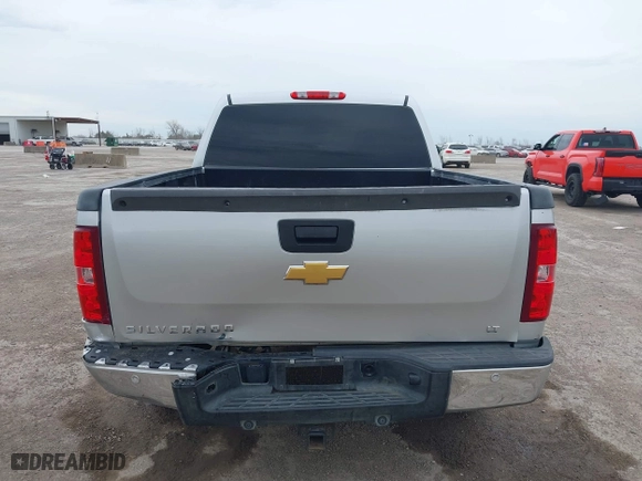 2012 Chevrolet Silverado 1500 LT with VIN 3GCPCSEA3CG263702, listed as a IAAI auction lot 41337363 with 192,759 mi miles. Bid and sale history available at carsss.com. Image 16.