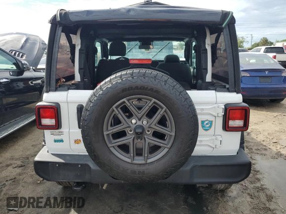 2024 Jeep Wrangler Sport S z VIN 1C4PJXAN9RW136328, wystawiony jako Copart lot #73871304 z przebiegiem Nie podano mil oraz Nie do naprawy • Non repairable. Historia ofert i sprzedaży dostępna na DreamBid. Obrazek 6.