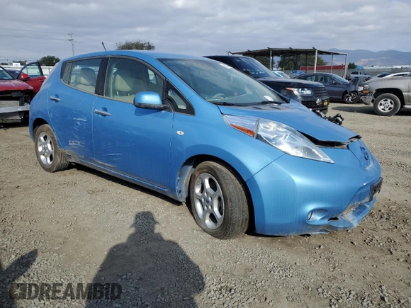 2011 Nissan LEAF SL with VIN JN1AZ0CP3BT000582, listed as a Copart auction lot 42236045 with 0 mi miles and Clean Title. Bid and sale history available at carsss.com. Image 4.