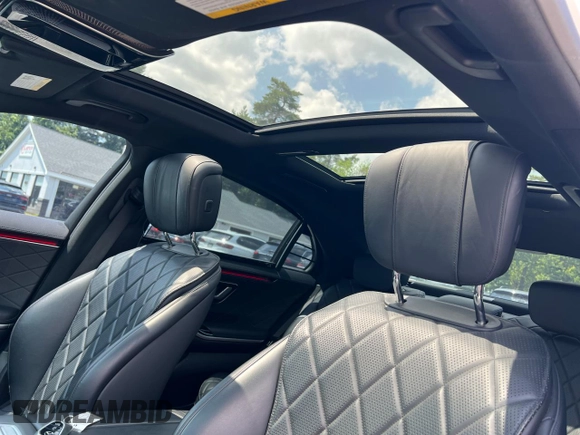 2021 Mercedes-Benz S 580 with VIN W1K6G7GB7MA021505, listed as a Copart auction lot 62408195 with 72,280 mi miles and Clean title. Bid and sale history available at DreamBid. Image 10.