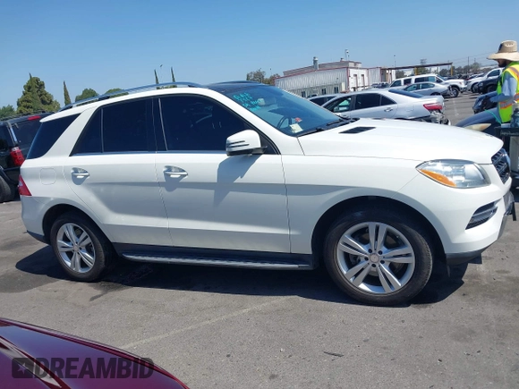 2013 Mercedes-Benz M 350 with VIN 4JGDA5JB6DA216944, listed as a IAAI auction lot 42532706 with 104,443 mi miles and . Bid and sale history available at DreamBid. Image 13.