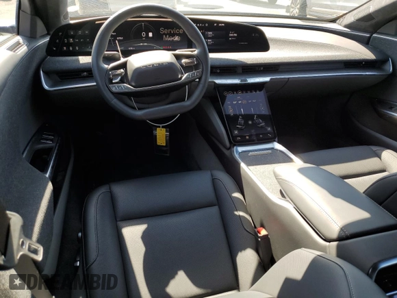 2024 Lucid Air Touring z VIN 50EA1TEA7RA006384, wystawiony jako Copart lot #55177635 z przebiegiem 3770 mil mil oraz Szkody całkowita. Historia ofert i sprzedaży dostępna na DreamBid. Obrazek 8.