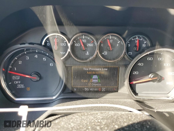 2021 Chevrolet Tahoe LT z VIN 1GNSKNKD1MR375761, wystawiony jako Copart lot #61756355 z przebiegiem 40 160 mil mil oraz Szkoda całkowita • Salvage title. Historia ofert i sprzedaży dostępna na DreamBid. Obrazek 9.