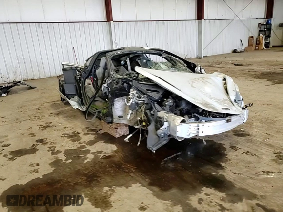 2018 McLaren 720S z VIN SBM14DCA3JW000178, wystawiony jako Copart lot #73309654 z przebiegiem Nie podano mil oraz Szkody całkowita. Historia ofert i sprzedaży dostępna na DreamBid. Obrazek 14.