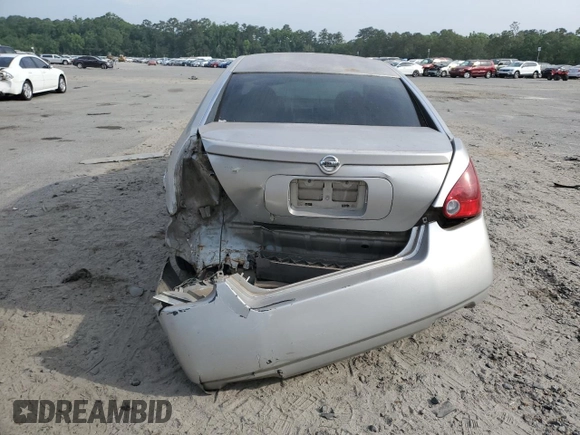 2004 Nissan Maxima SE with VIN 1N4BA41E84C917284, listed as a Copart auction lot 54240755 with 254,228 mi miles and Clean title. Bid and sale history available at DreamBid. Image 6.
