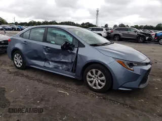2021 Toyota Corolla LE with VIN 5YFEPMAE9MP230957, listed as a Copart auction lot 69807044 with 61,146 mi miles and Salvage Title. Bid and sale history available at DreamBid. Image 4.