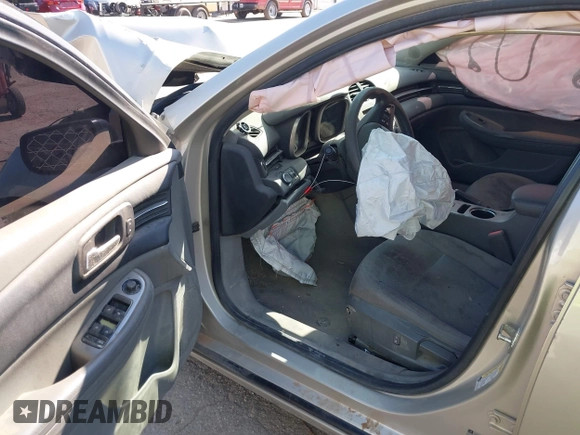 2014 Chevrolet Malibu LS with VIN 1G11B5SL0EF253268, listed as a IAAI auction lot 41994300 with 146,647 mi miles and . Bid and sale history available at DreamBid. Image 5.
