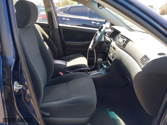 2007 Toyota Corolla CE with VIN 1NXBR32E07Z798524, listed as a IAAI auction lot 41968052 with 140,966 mi miles. Bid and sale history available at carsss.com. Image 5.