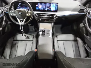 2024 BMW 4 Series 430i xDrive with VIN WBA73AV09RFS86054, listed as a Copart auction lot 52459395 with 27,653 mi miles and Clean Title. Bid and sale history available at carsss.com. Image 8.