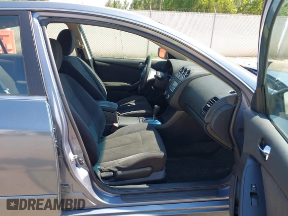 2012 Nissan Altima S z VIN 1N4AL2AP0CC216121, wystawiony jako IAAI lot #42342068 z przebiegiem 145 556 mil mil oraz . Historia ofert i sprzedaży dostępna na DreamBid. Obrazek 5.