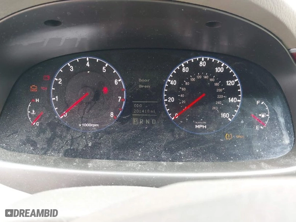 2008 Hyundai Azera Limited with VIN KMHFC46F58A252140, listed as a IAAI auction lot 42042343 with 201,418 mi miles. Bid and sale history available at carsss.com. Image 7.