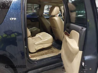 2007 Chevrolet Suburban LT with VIN 3GNFC16057G210492, listed as a IAAI auction lot 41743673 with 258,133 mi miles and . Bid and sale history available at DreamBid. Image 8.