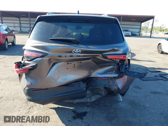 2021 Toyota Sienna LE with VIN 5TDKRKEC9MS040481, listed as a IAAI auction lot 41881118 with 41,843 mi miles. Bid and sale history available at carsss.com. Image 6.