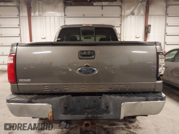 2008 Ford F-250 XL с VIN 1FTSX21568EC86400, выставлен на аукционе IAAI как лот 41674850 с пробегом 104 355 миль миль и . История ставок и продаж доступна на DreamBid. Изображение 17.